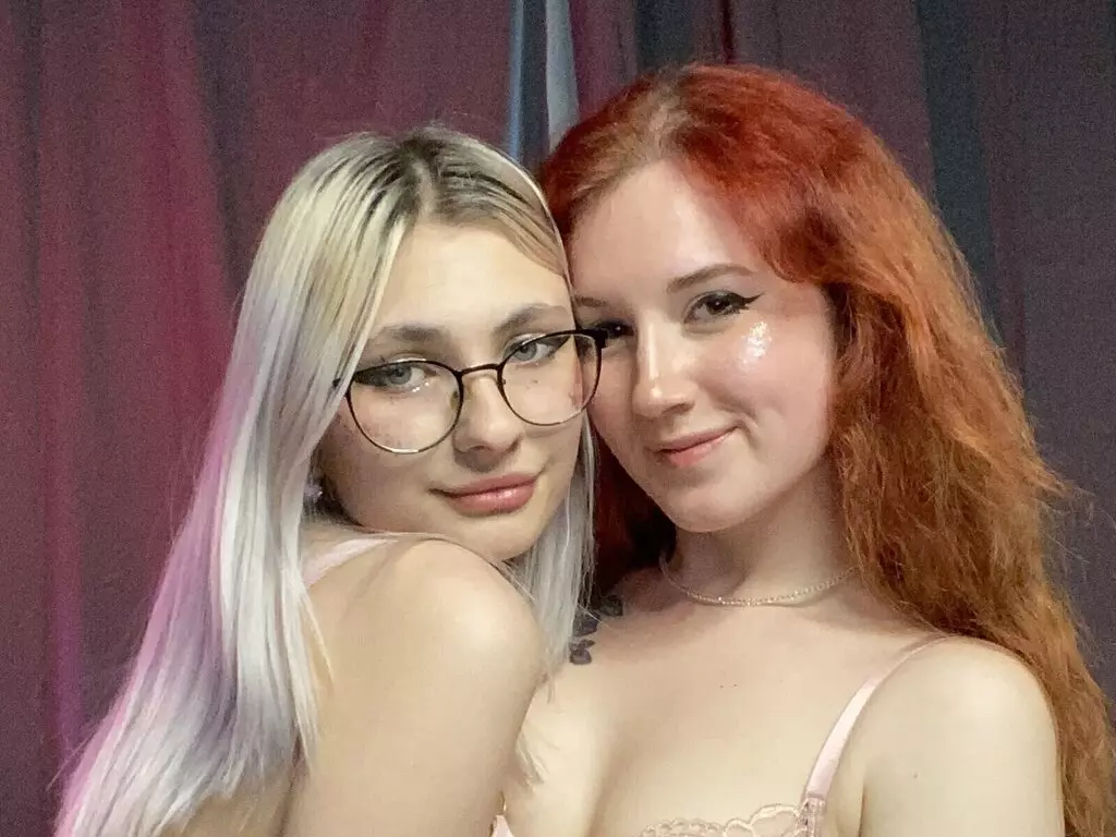 Naked MaureenAndLorna gallery